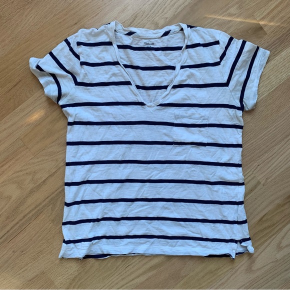 Madewell Cotton V-Neck Pocket Tee in Creston Stripe - Picture 3 of 4